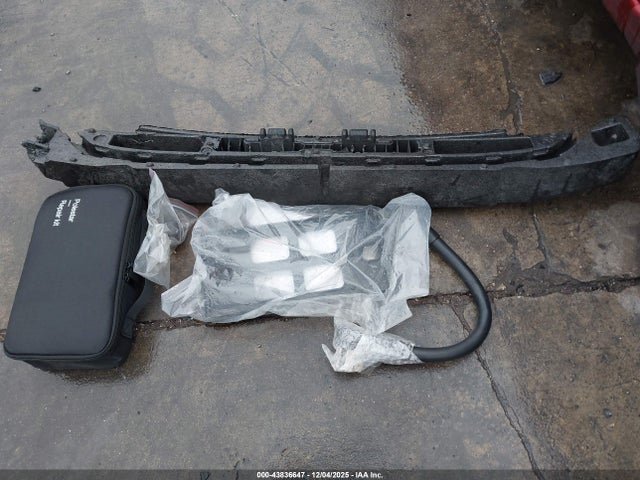 Polestar 2 Long Range Dual Motor/long Range Dual Motor Plus 2024 YSMFD3KA3RL227981 Image 12