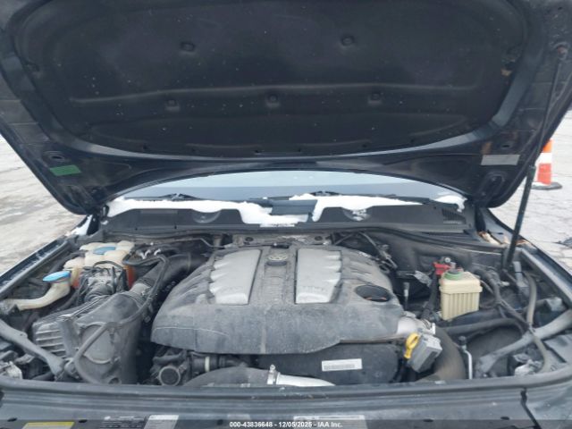 2012 VOLKSWAGEN TOUAREG WVGEK9BP2CD009645 Photo 9