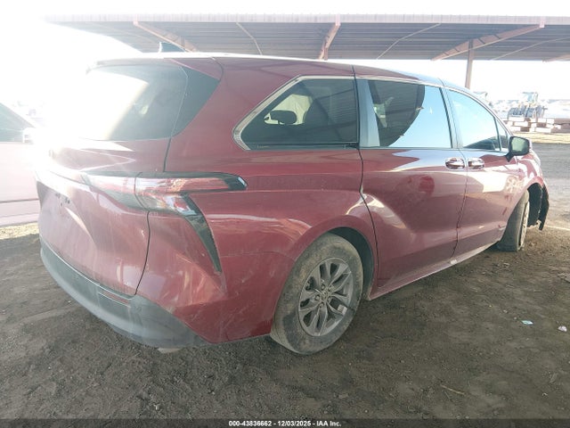 2021 TOYOTA SIENNA 5TDYRKEC5MS026670 Photo 3