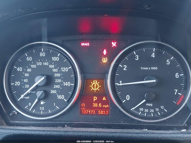 Продаж на аукціоні авто 2015 Bmw X1 Xdrive28i, vin: WBAVL1C52FVY30918, номер лоту: 43836668