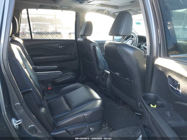 5FNYF6H00HB000022 Honda Pilot Elite