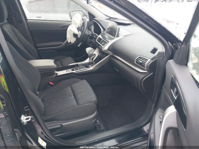 2020 MITSUBISHI ECLIPSE CROSS JA4AT5AAXLZ014286 Photo 4