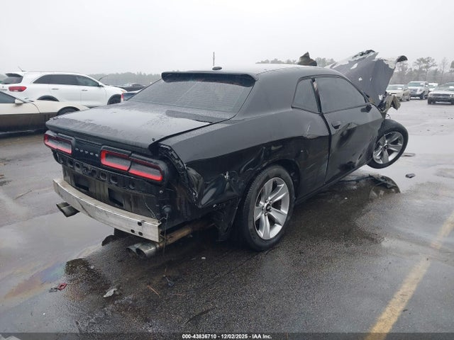 Aukcja sprzedaży 2017 Dodge Challenger Sxt, vin: 2C3CDZAGXHH632713, numer aukcji: 43836710