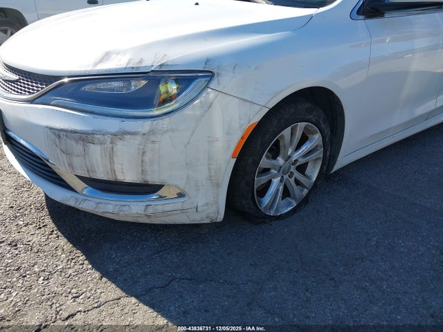 Aukcja sprzedaży 2015 Chrysler 200 Limited, vin: 1C3CCCAB3FN666906, numer aukcji: 43836731