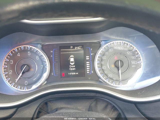 Aukcja sprzedaży 2015 Chrysler 200 Limited, vin: 1C3CCCAB3FN666906, numer aukcji: 43836731