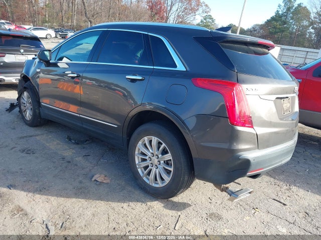 2019 CADILLAC XT5 1GYKNARS5KZ134919 Photo 2