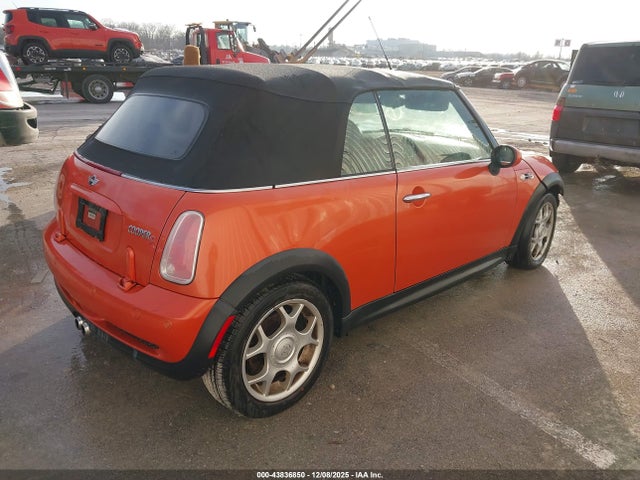 2005 MINI COOPER S WMWRH33455TF81002 Photo 3