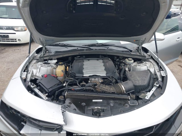 2019 CHEVROLET CAMARO 1G1FH1R74K0136622 Photo 9