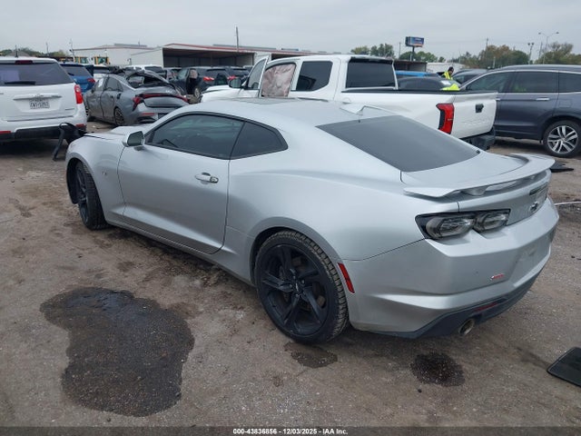 2019 CHEVROLET CAMARO 1G1FH1R74K0136622 Photo 2