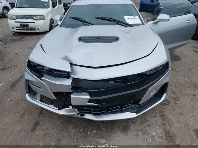 2019 CHEVROLET CAMARO 1G1FH1R74K0136622 Photo 5