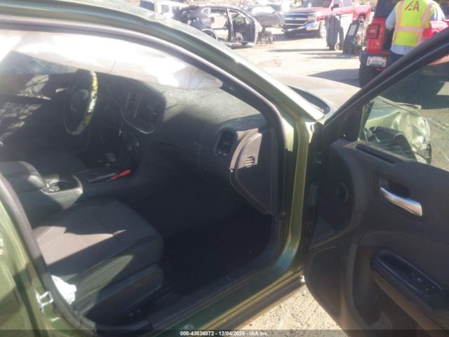 2018 DODGE CHARGER 2C3CDXBG2JH273852 Photo 4