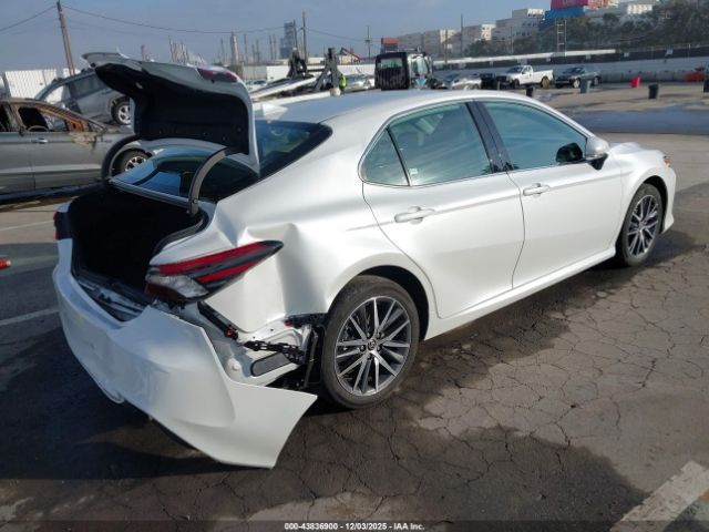2024 TOYOTA CAMRY HYBRID 4T1F31AK7RU628906 Photo 3