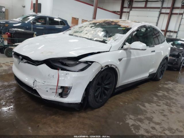 2017 TESLA MODEL X 5YJXCBE2XHF054527 Photo 1