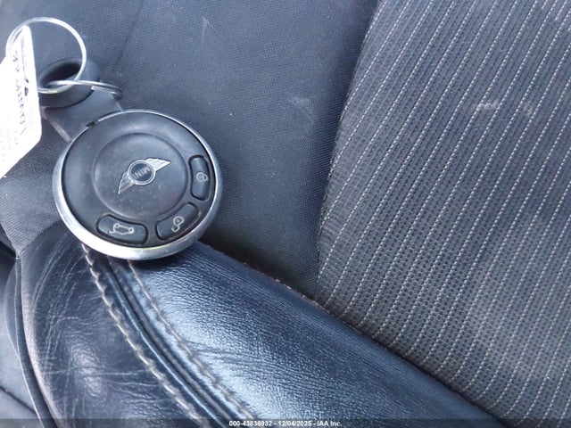 2015 MINI COUNTRYMAN WMWZC5C58FWM19865 Photo 10