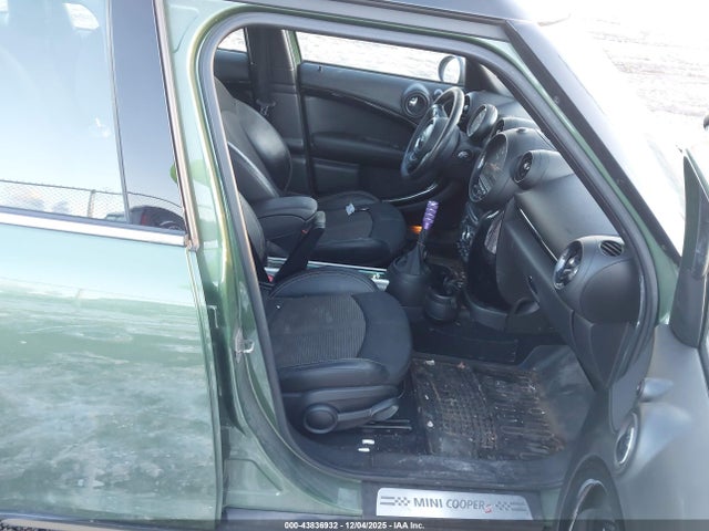 2015 MINI COUNTRYMAN WMWZC5C58FWM19865 Photo 4