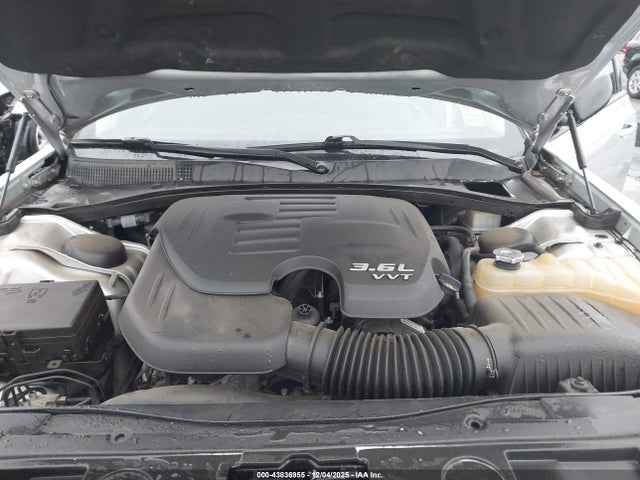 Aukcja sprzedaży 2019 Chrysler 300 Touring, vin: 2C3CCAAG3KH663832, numer aukcji: 43836955