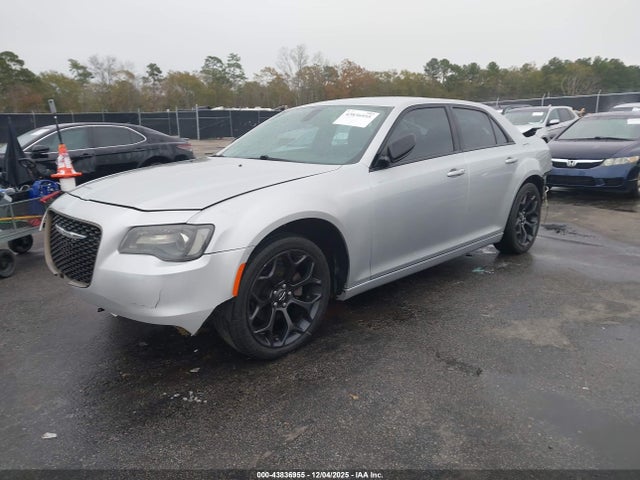 Aukcja sprzedaży 2019 Chrysler 300 Touring, vin: 2C3CCAAG3KH663832, numer aukcji: 43836955