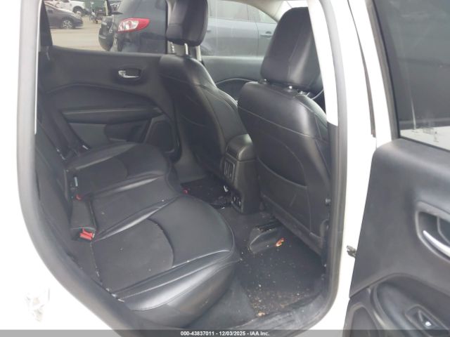 2019 JEEP COMPASS 3C4NJCBB2KT743297 Photo 7