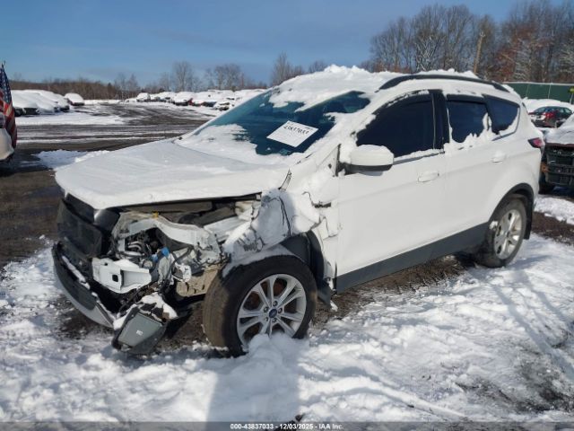 2018 FORD ESCAPE 1FMCU9GD5JUC25213 Photo 1