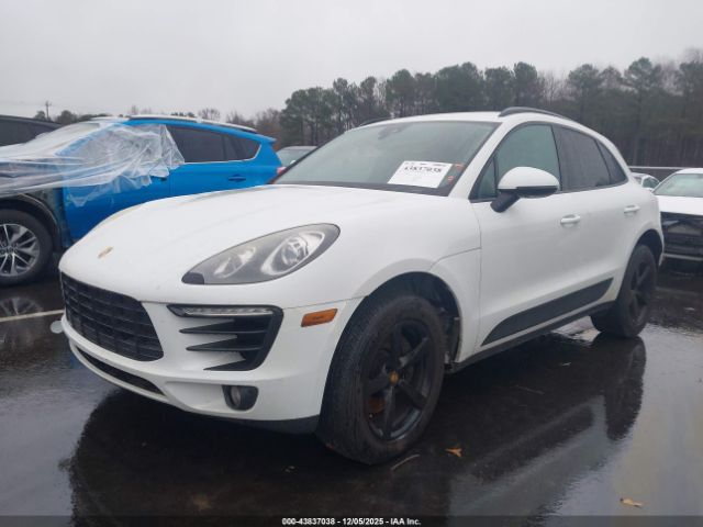 2017 PORSCHE MACAN WP1AA2A51HLB06683 Photo 1