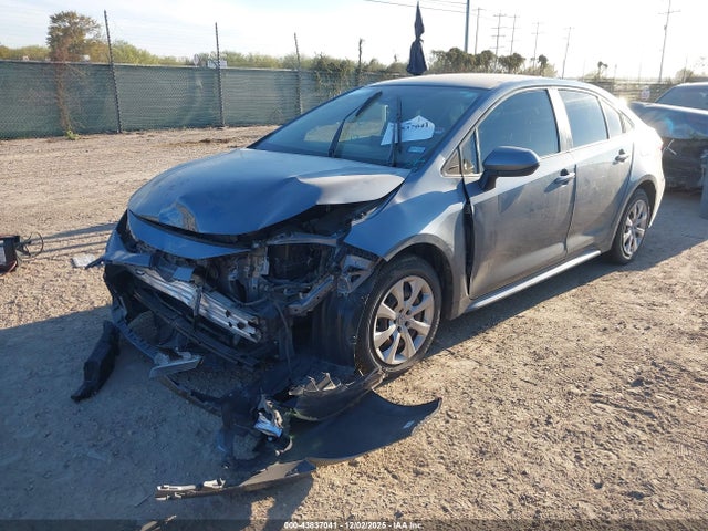 JTDEPRAE0LJ105670 Toyota COROLLA LE