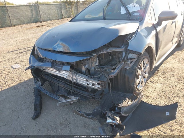 JTDEPRAE0LJ105670 Toyota COROLLA LE