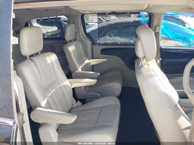 2011 CHRYSLER TOWN & COUNTRY 2A4RR8DG0BR704396 Photo 7