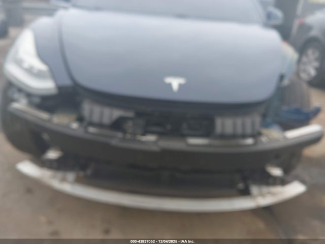 2019 TESLA MODEL 3 5YJ3E1EA9KF311646 Photo 5