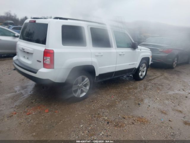 2014 JEEP PATRIOT 1C4NJRFB2ED908353 Photo 3