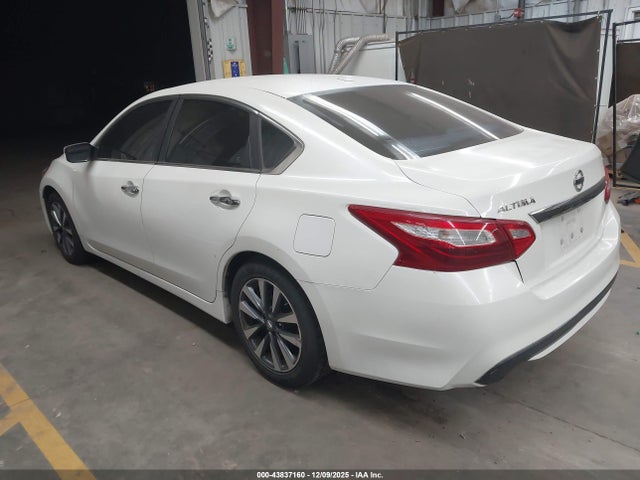 1N4AL3AP5HC159430 Nissan Altima 2.5 Sv