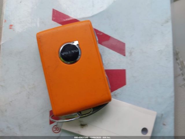 2025 VOLVO XC60 YV4M12RJ3S1153553 Photo 10