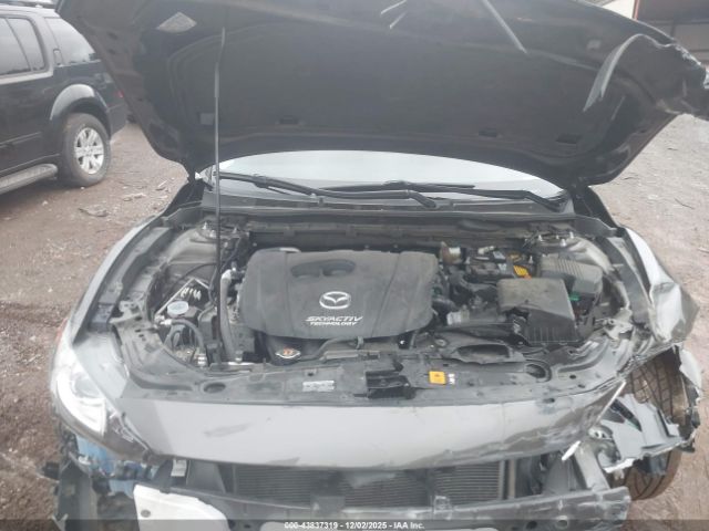 2017 MAZDA MAZDA6 JM1GL1V53H1113172 Photo 9