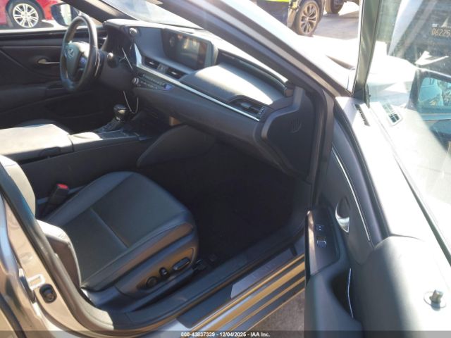 2021 LEXUS ES 300H 58ACA1C12MU007636 Photo 4