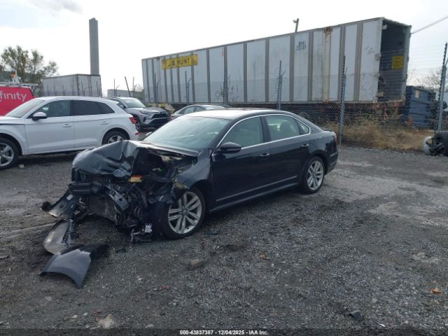 2017 VOLKSWAGEN PASSAT 1VWGT7A37HC059058 Photo 1