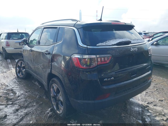 2021 JEEP COMPASS 3C4NJDCB4MT525384 Photo 2