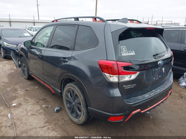 2022 SUBARU FORESTER JF2SKAJC7NH417742 Photo 2