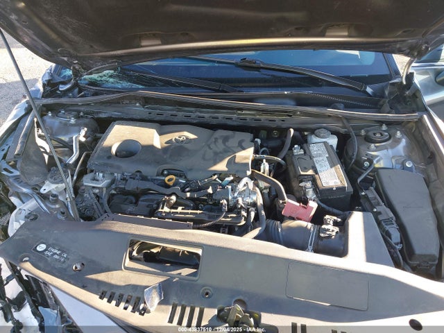 Toyota CAMRY LE 2024 4T1C11AK2RU210472 Image 10