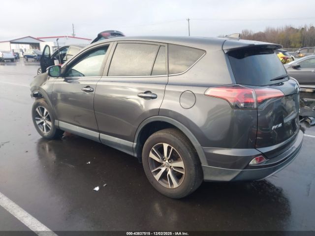 2018 TOYOTA RAV4 2T3WFREV2JW481285 Photo 2