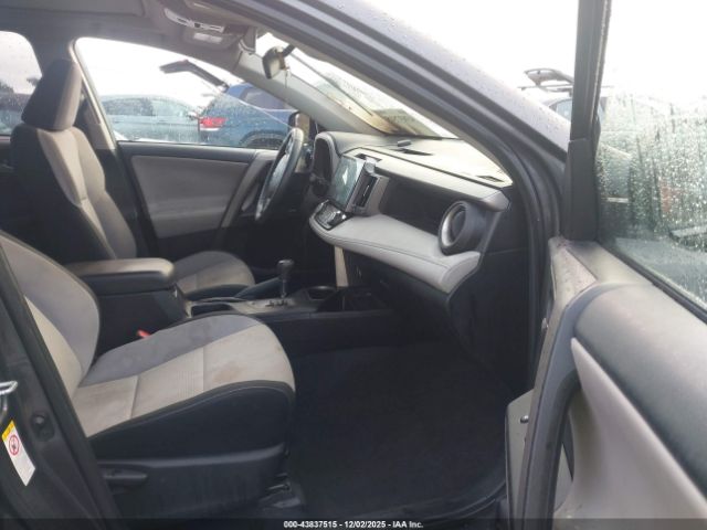 2018 TOYOTA RAV4 2T3WFREV2JW481285 Photo 4