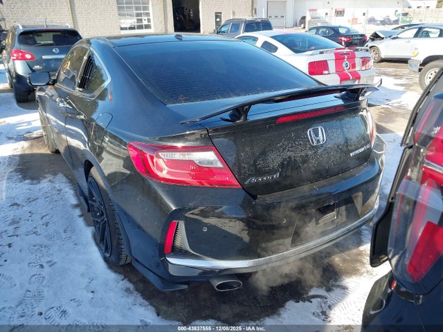 Honda Accord Touring 2016 1HGCT2B09GA004261 Image 16