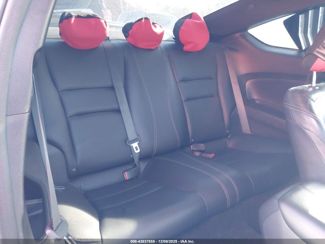 Honda Accord Touring 2016 1HGCT2B09GA004261 Image 8
