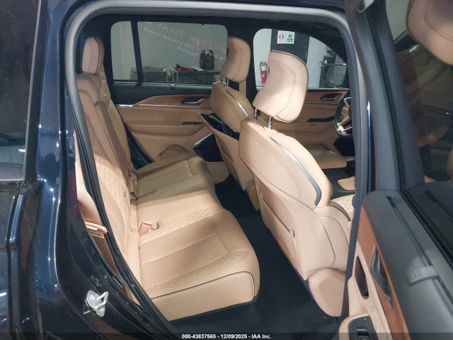 2023 JEEP GRAND CHEROKEE 4XE 1C4RJYE62P8808524 Photo 7