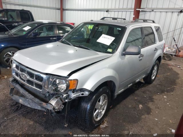 2012 FORD ESCAPE 1FMCU0DG3CKC12761 Photo 1