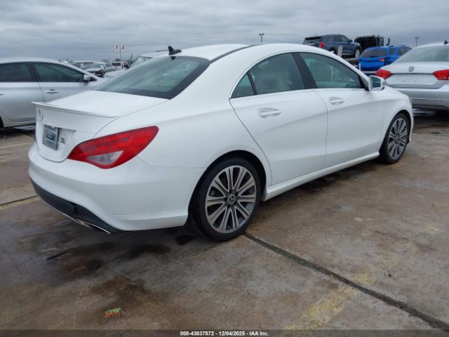 2018 MERCEDES-BENZ CLA 250 WDDSJ4EB7JN676785 Photo 3