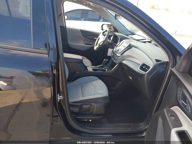 2019 CHEVROLET EQUINOX 2GNAXHEV0K6231923 Photo 4
