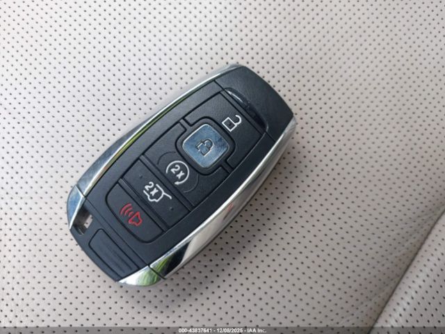 2019 LINCOLN MKC 5LMCJ3D98KUL43325 Photo 10