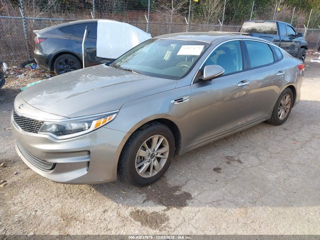 Продаж на аукціоні авто 2017 Kia Optima Lx, vin: 5XXGT4L34HG144860, номер лоту: 43837679
