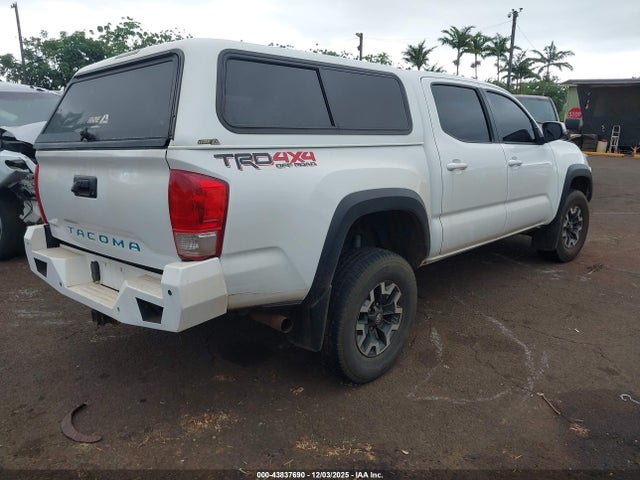 3TMCZ5AN9HM102058 Toyota Tacoma Trd Sport