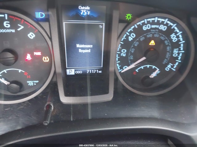 3TMCZ5AN9HM102058 Toyota Tacoma Trd Sport
