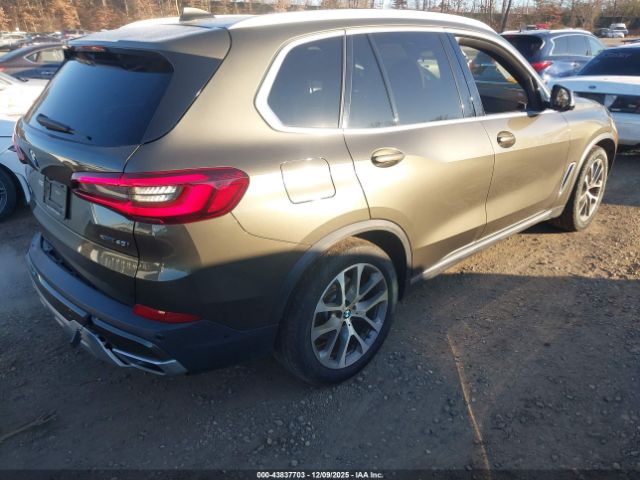 2020 BMW X5 5UXCR6C06L9D47805 Photo 3